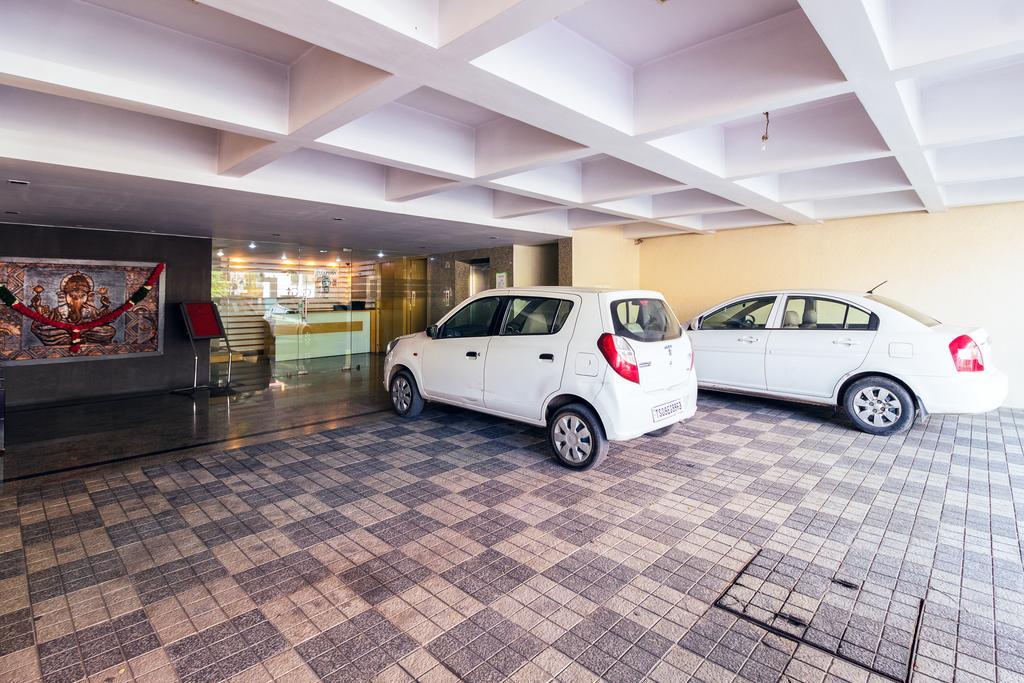 Oriva Vinflora Residency - Nr Lv Prasad Hospital, Banjara Hills Hotel Hyderabad Luaran gambar