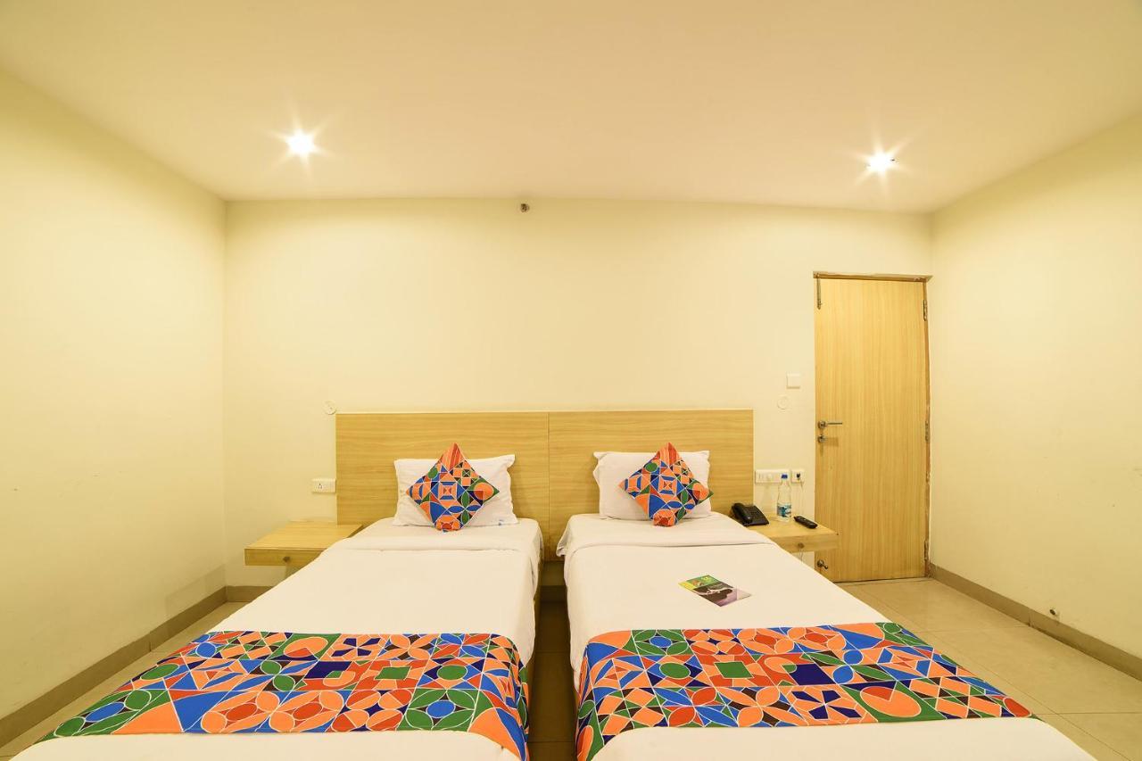 Oriva Vinflora Residency - Nr Lv Prasad Hospital, Banjara Hills Hotel Hyderabad Luaran gambar
